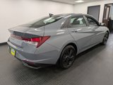 Used 2022 Hyundai Elantra SEL w/ Convenience Package image 4