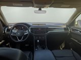 Used 2021 Volkswagen Atlas SE image 2