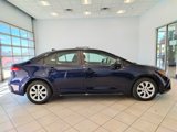 Used 2022 Toyota Corolla LE image 3