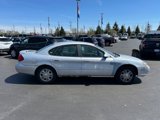 Used 2003 Ford Taurus SE image 4