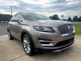 Used 2019 Lincoln MKC Select w/ Select Plus Package image 2