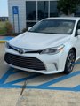 Used 2018 Toyota Avalon XLE image 2