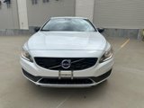 Used 2016 Volvo V60 T5 Cross Country w/ Convenience Package image 2