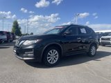 Used 2018 Nissan Rogue SV image 3