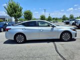Used 2024 Nissan Altima 2.5 SV image 3