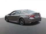 Used 2022 Toyota Camry SE image 4