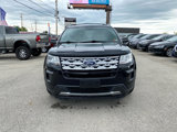 Used 2019 Ford Explorer XLT image 2