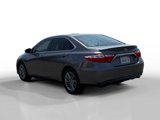 Used 2016 Toyota Camry SE image 3
