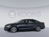 Used 2018 Volkswagen Passat 3.6 image 2