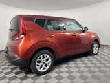 Used 2022 Kia Soul LX w/ Technology Package image 6