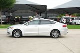 Used 2017 Ford Fusion SE image 2