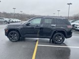 New 2025 Jeep Grand Cherokee Altitude image 4