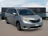 Used 2013 Toyota Sienna LE image 3