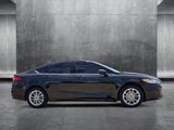 Used 2020 Ford Fusion SE image 4