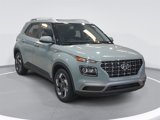 New 2025 Hyundai Venue SEL image 3