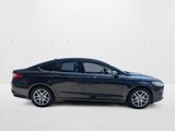 Used 2015 Ford Fusion SE image 4