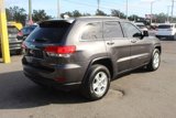 Used 2017 Jeep Grand Cherokee Laredo w/ Quick Order Package 2BE image 3