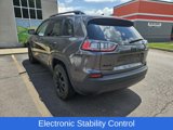 Used 2023 Jeep Cherokee Altitude Lux image 5