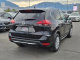 Used 2017 Nissan Rogue S image 3
