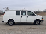 Used 2015 GMC Savana 2500 image 2