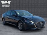 Used 2024 Nissan Altima 2.5 SV image 3