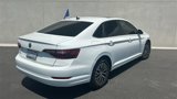 Used 2020 Volkswagen Jetta SE w/ SE Cold Weather Package image 4