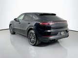 Certified 2022 Porsche Cayenne Coupe image 3