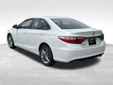 Used 2016 Toyota Camry SE image 3