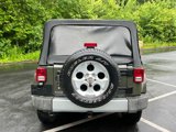 Used 2015 Jeep Wrangler Unlimited Sahara w/ Connectivity Group image 4