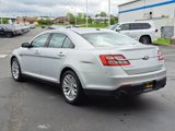 Used 2015 Ford Taurus Limited image 3