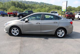Used 2018 Chevrolet Cruze LT image 2