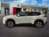 Used 2023 Nissan Rogue SV image 3