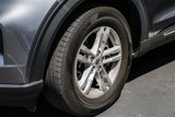 Used 2022 Ford Explorer XLT w/ Equipment Group 202A image 4