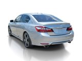 Used 2017 Honda Accord Touring image 3
