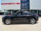 Certified 2021 Porsche Macan image 2