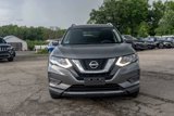 Used 2017 Nissan Rogue SV image 2