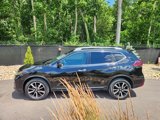 Used 2020 Nissan Rogue SL image 2