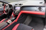Used 2022 Bentley Bentayga image 2