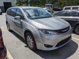 Certified 2020 Chrysler Pacifica Touring image 4