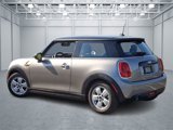 Used 2017 MINI Cooper 2-Door Hardtop image 4