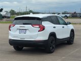 Used 2024 GMC Terrain SLE image 3