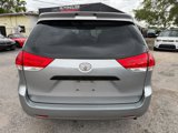 Used 2011 Toyota Sienna image 6