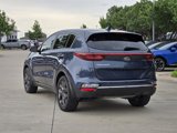 Certified 2022 Kia Sportage LX w/ LX FWD Value Edition Package image 3