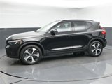 Used 2023 Volvo XC40 B4 Ultimate image 4