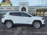 New 2025 Jeep Compass Latitude image 2
