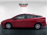 Used 2021 Toyota Prius LE image 4
