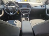 Used 2018 Hyundai Sonata SE image 3