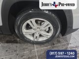 Used 2022 GMC Terrain SLE image 4