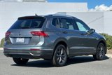 Certified 2022 Volkswagen Tiguan SE image 4