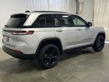 New 2025 Jeep Grand Cherokee Altitude image 3